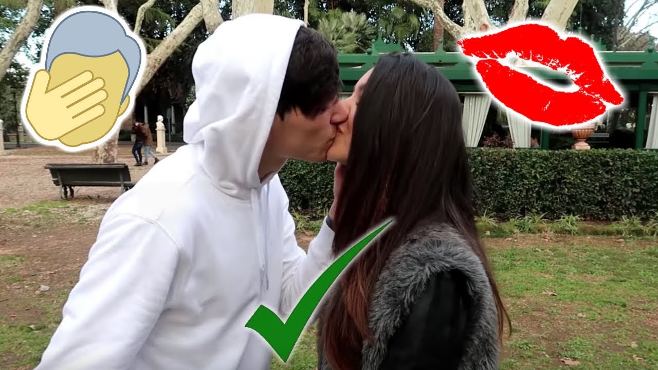 photo Mariasole Pollio E Valerio Mazzei Bacio bacio o schiaffo speciale san valentino w sespo
