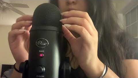 Trying ASMR for the first time| mic scratching| no talking