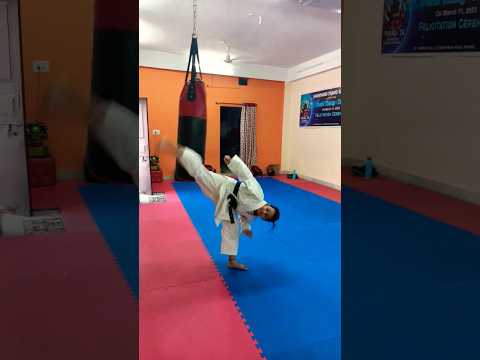 Dil Ye Ziddi H You Can Do It Viral Like Karate Martialarts Kick Pratice 