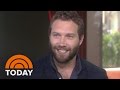 Jai Courtney Ripped Pants During 'Insurgent' | TODAY