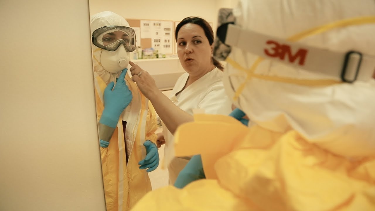 Dentro de la unidad de aislamiento del ébola