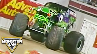 Grave Digger vs Bounty Hunter | World Finals 2004 Racing Semi-Finals | Monster Jam