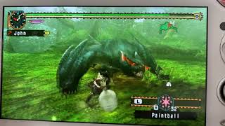 Monster Hunter Freedom Unite - Hammer VS Nargacuga - Gameplay #1 (PS Vita) screenshot 2
