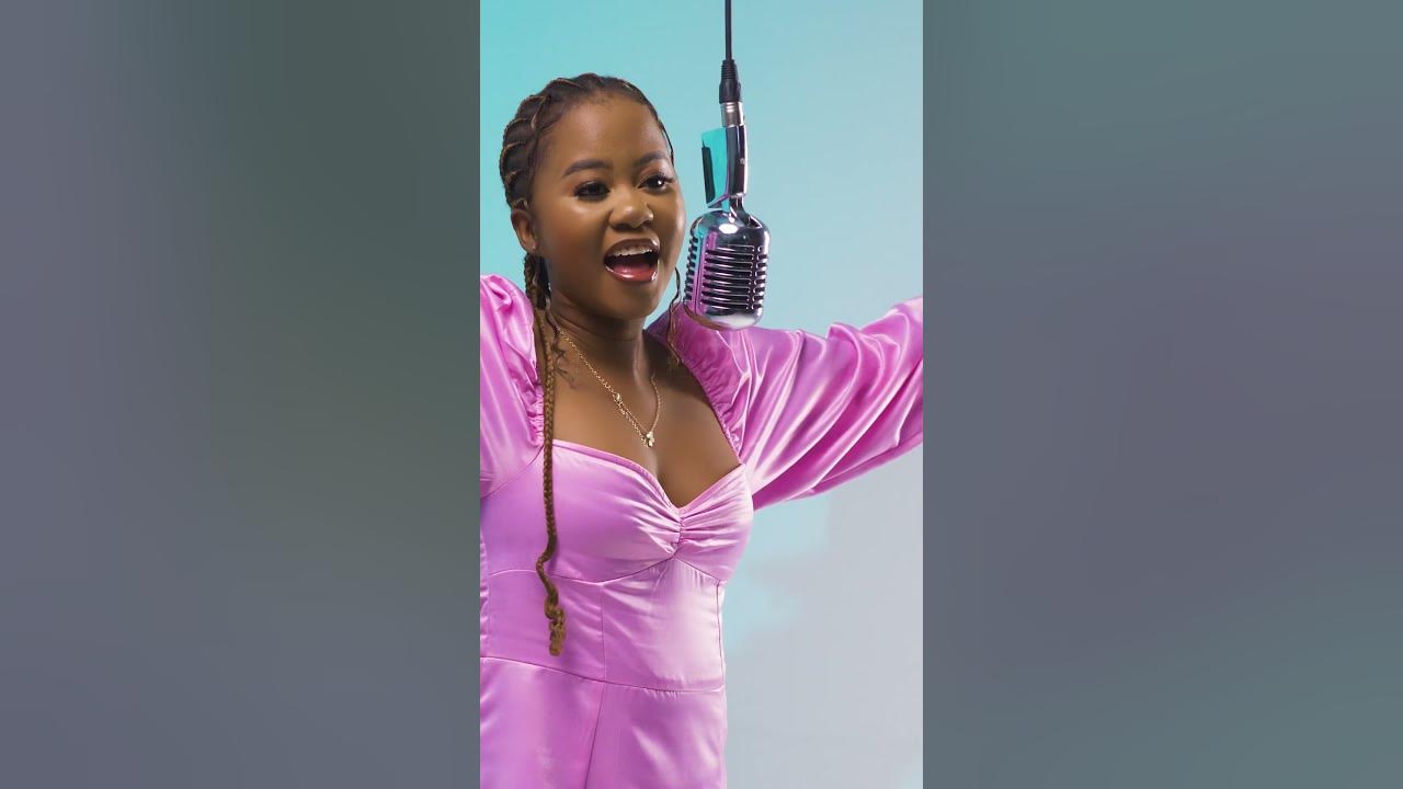 Sindiswa Performs Iphupho & Hambe Ft.  Blxckie | FRESH LIVE SESSIONS