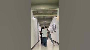 Thumbnail of 학교 복도에서 Call My Name #shorts
