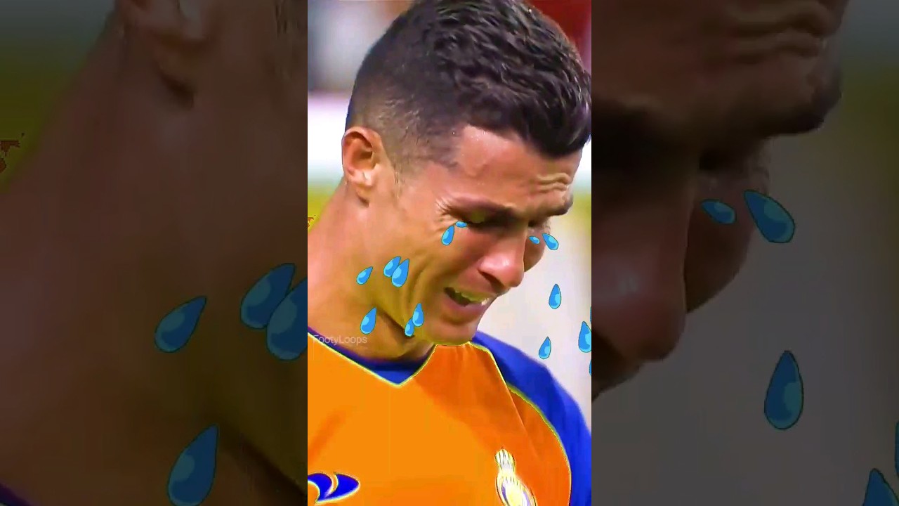 Ronaldo misses Open Goal