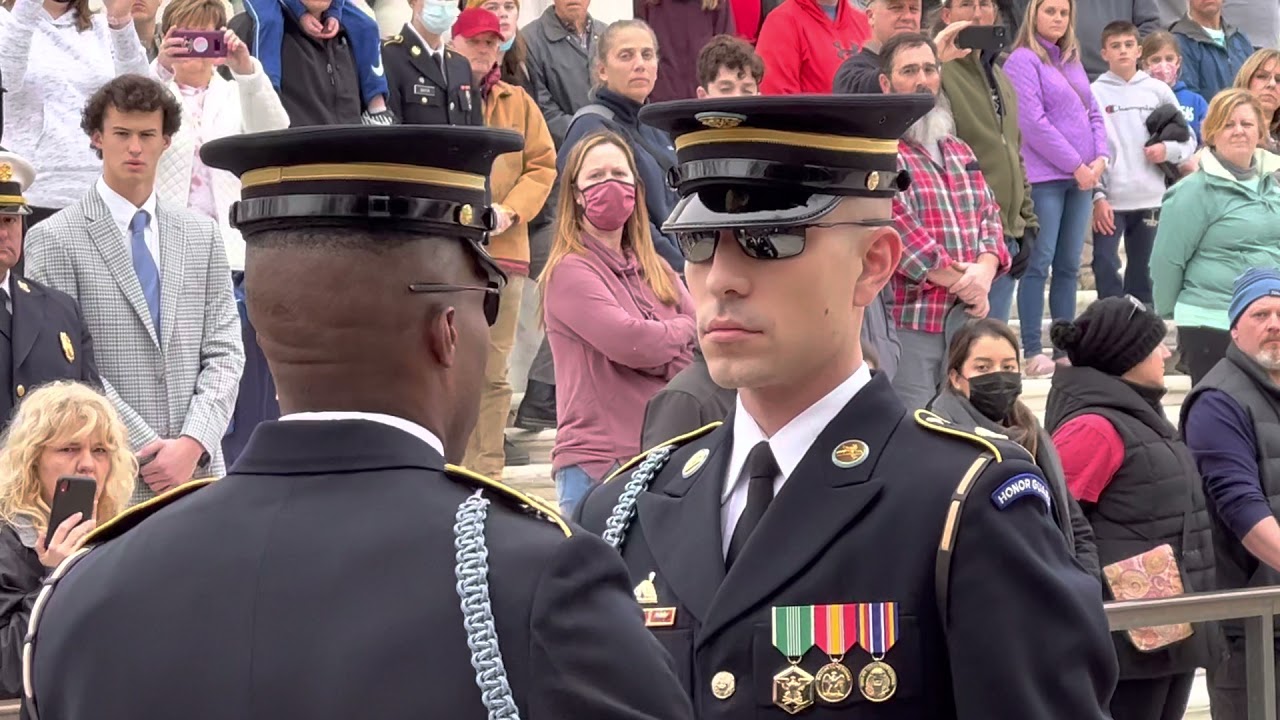 Changing of The Guard Arlington National Cemetery