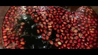 HOW TO MAKE BALSAMIC REDUCTION - EASY, SIMPLE, DELICIOUS POMEGRANATE BALSAMIC REDUCTION