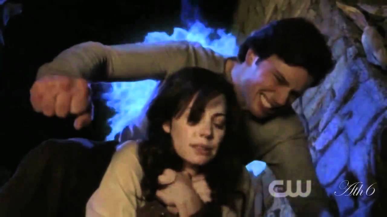 Clois // Lois & Clark [Smallville] -Rolling in the Deep-
