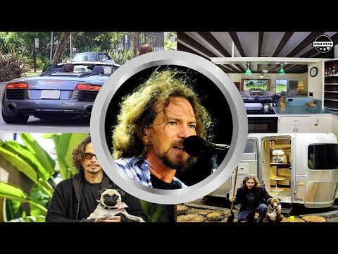 Vídeo: Eddie Vedder Net Worth: Wiki, Casado, Família, Casamento, Salário, Irmãos