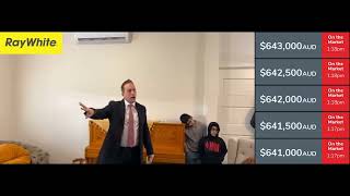 Auction - 1/18 Ferntree Gully Road, Oakleigh East