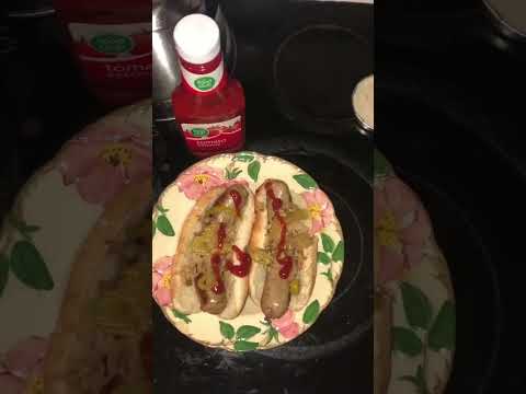 Cooking bratwurst and sauerkraut #shorts #food #cooking #recipe #quickmeals #mealprep #mealideas