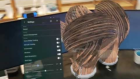Using the settings menu (HoloLens 2)