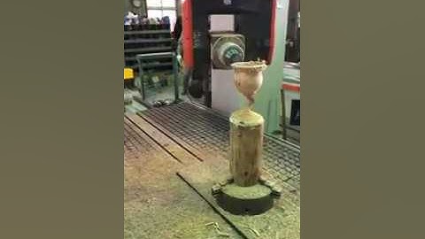 LIH-WOEI 5 Axis CNC Machine- wood working CNC machinery