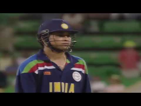 Ian Botham GETS RID OF DANGEROUS DUO OF Tendulkar & Kambli @PERTH WC 1992