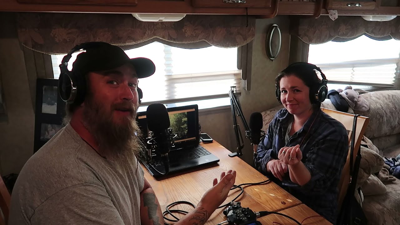 Cryptid Theory : I got my wife (professional photographer) to look at Scott Carpenter's portal vid!