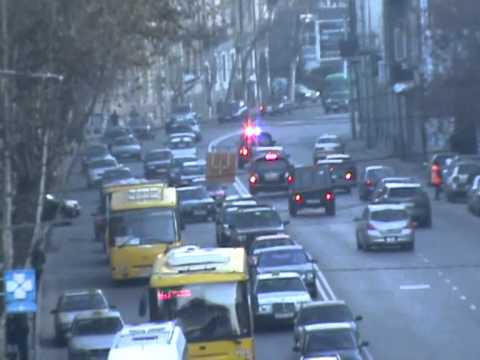 ქართული ოცნება \"ისხამს ფრთებს\"