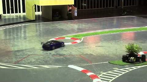 110 TANDEM RC DRIFT TEAM - YOKOMO DRB RWD