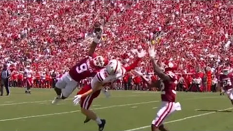 DJ Graham RIDICULOUS ONE HANDED INTERCEPTION!! | Oklahoma Vs Nebraska