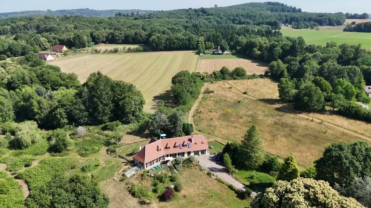 Vogelvlucht over landgoed La Châtaigneraie 