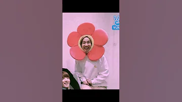 you couldn't tell who is flower 🏵️🌼#jhope #flowers #youtube #viral