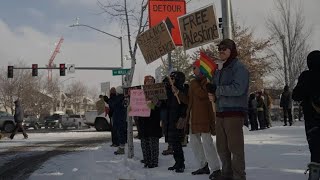 Protesters in downtown Bend rally for transgender, Palestinian rights