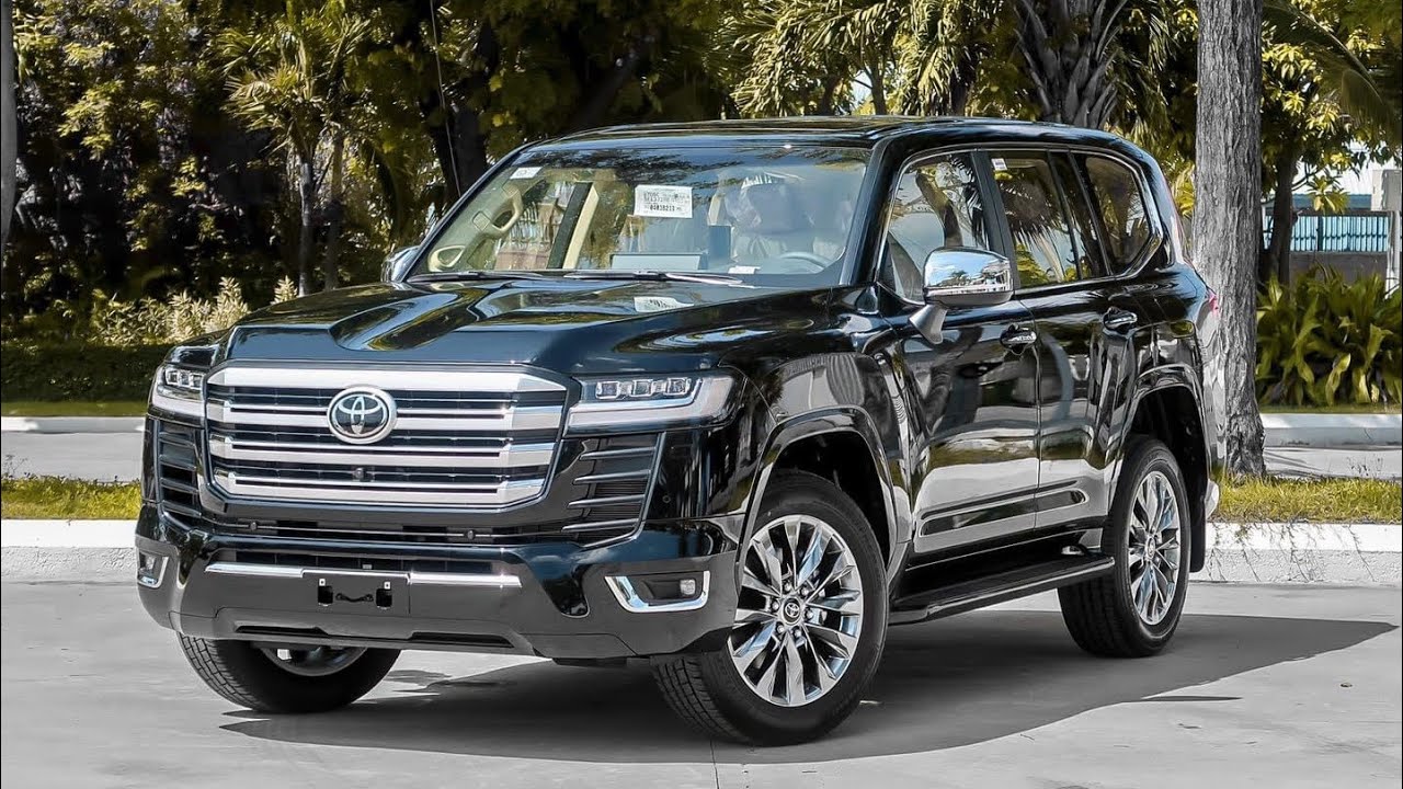 2023 Toyota Land Cruiser 300 Series (LC300) walkaround, indepth [Interior and Exterior] V6, 3