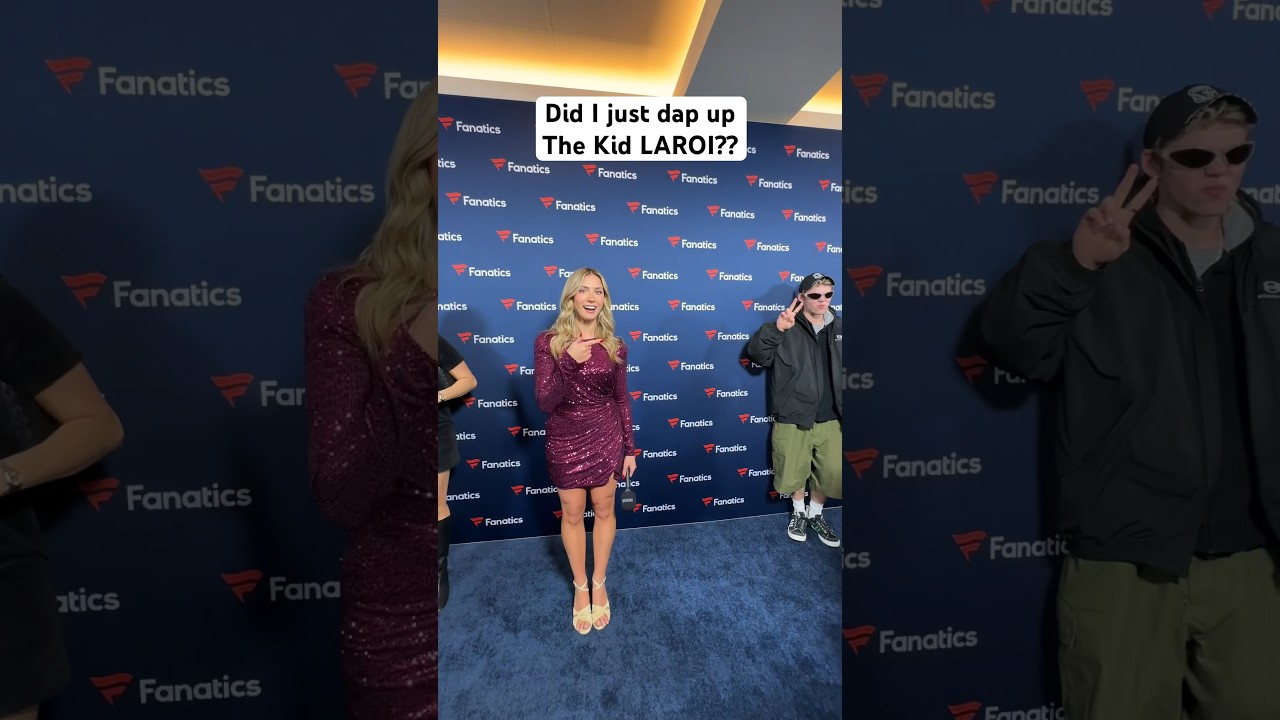 I’M SO AWKWARD IN THIS😭 