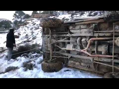 Land Rover Discovery - Snow Flip Over Recovery @Lebanon4x4