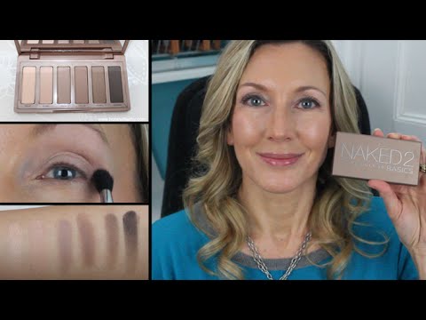 Wideo: Urban Decay NAKED2 Eyeshadow Palette Review