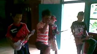 Pasir Band - Akhirnya Sukses Juga . .