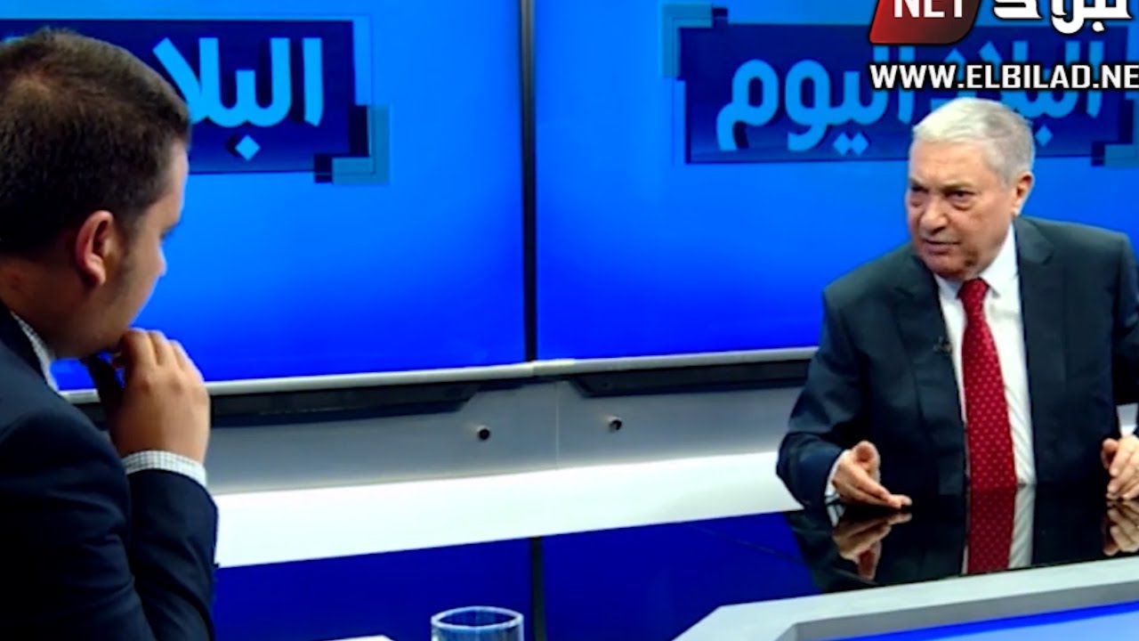 الصحفي يسأل بن فليس: 