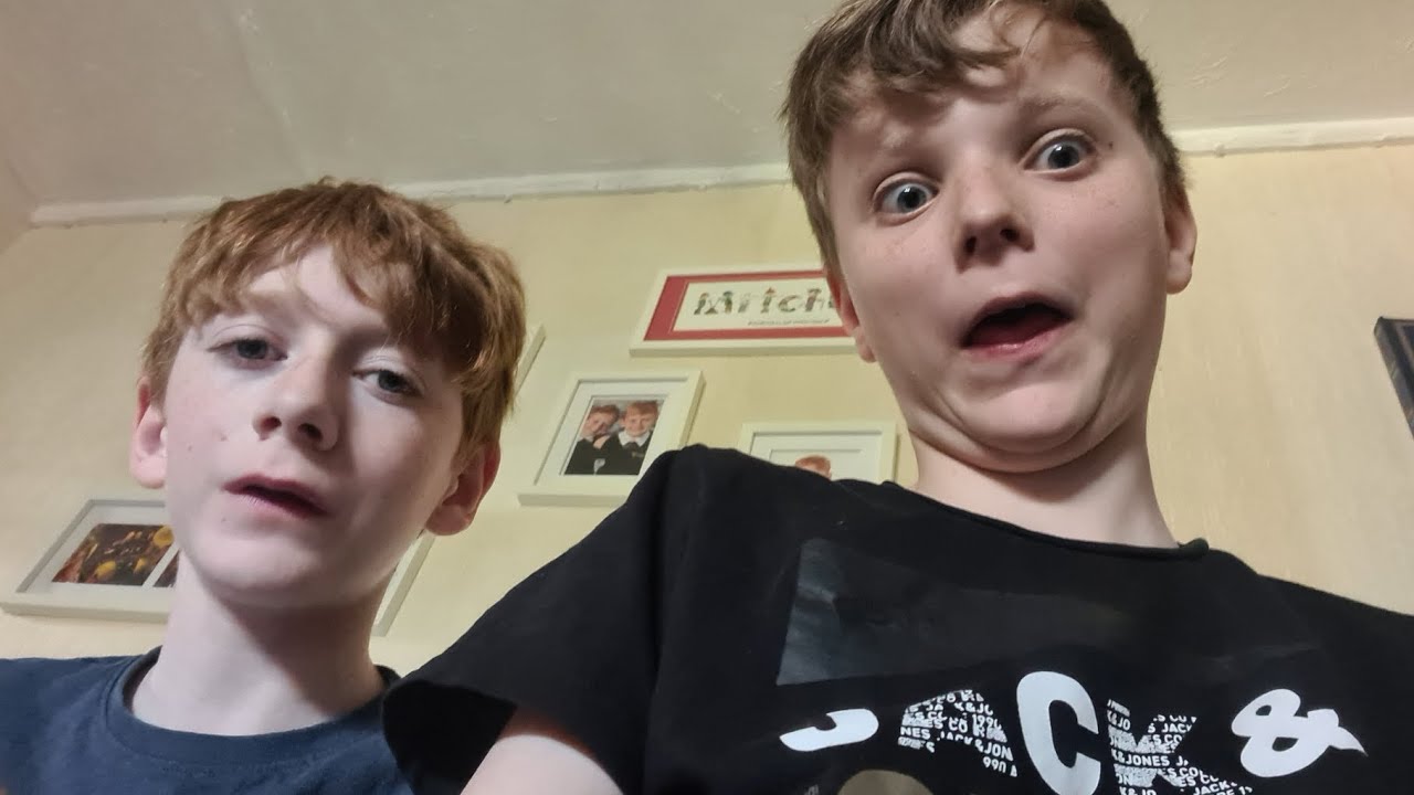 Parkour Pro VS Beginner 2