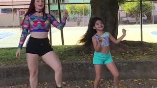 Mãe E Filha Encantam Com A Sincronia Na Coreografia