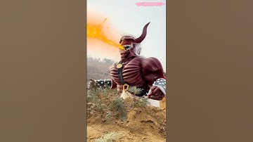 Cái gì thế này? Một con quái vật lạ