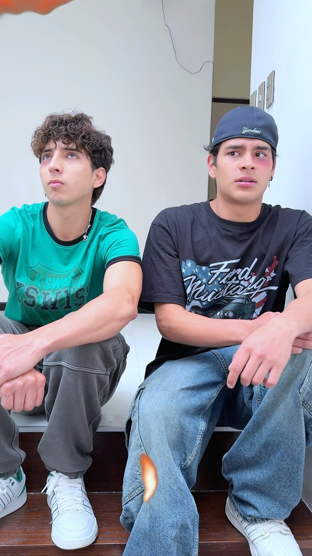 CUANDO PELEAS CON TU HERMANA ? CUANDO PELEAS CON TU HERMANO