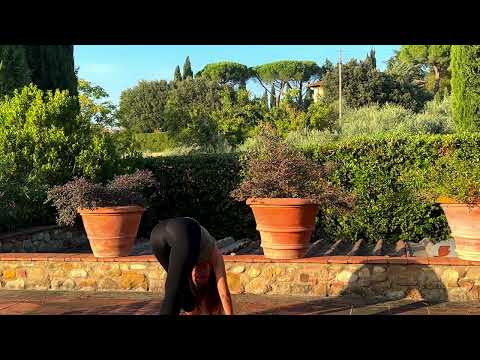 Tuscany leg stretch series