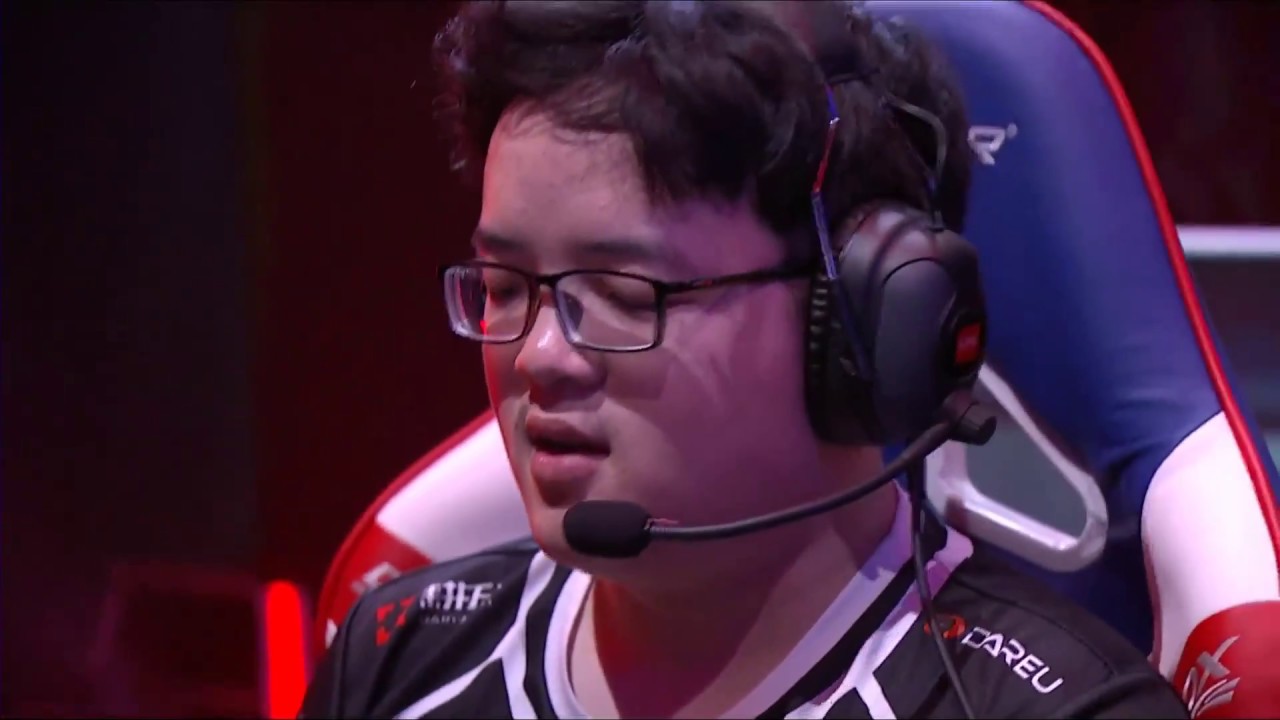 VG vs. BLG - Игра 2 Неделя 1 День 1 | LPL 2018 Summer Split