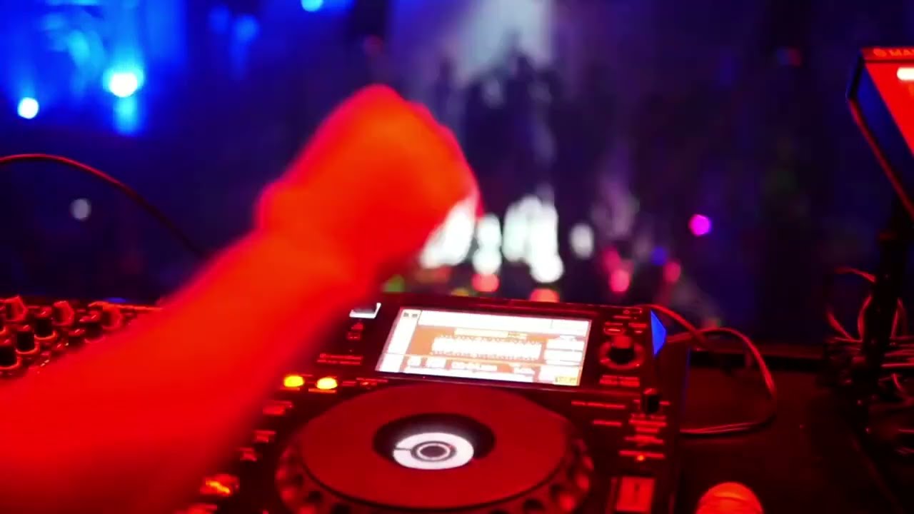 Allen & Heath AH-SQ-6 48 Channel Digital Mixer for Live Recording & Streaming