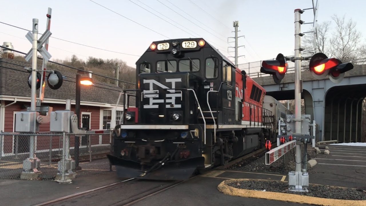 Metro North s Danbury Branch NEW HAVEN BL20GH E BELL CABCAR At metro-north-s-danbury-branch-new-haven-bl20gh-e-bell-cabcar-at
