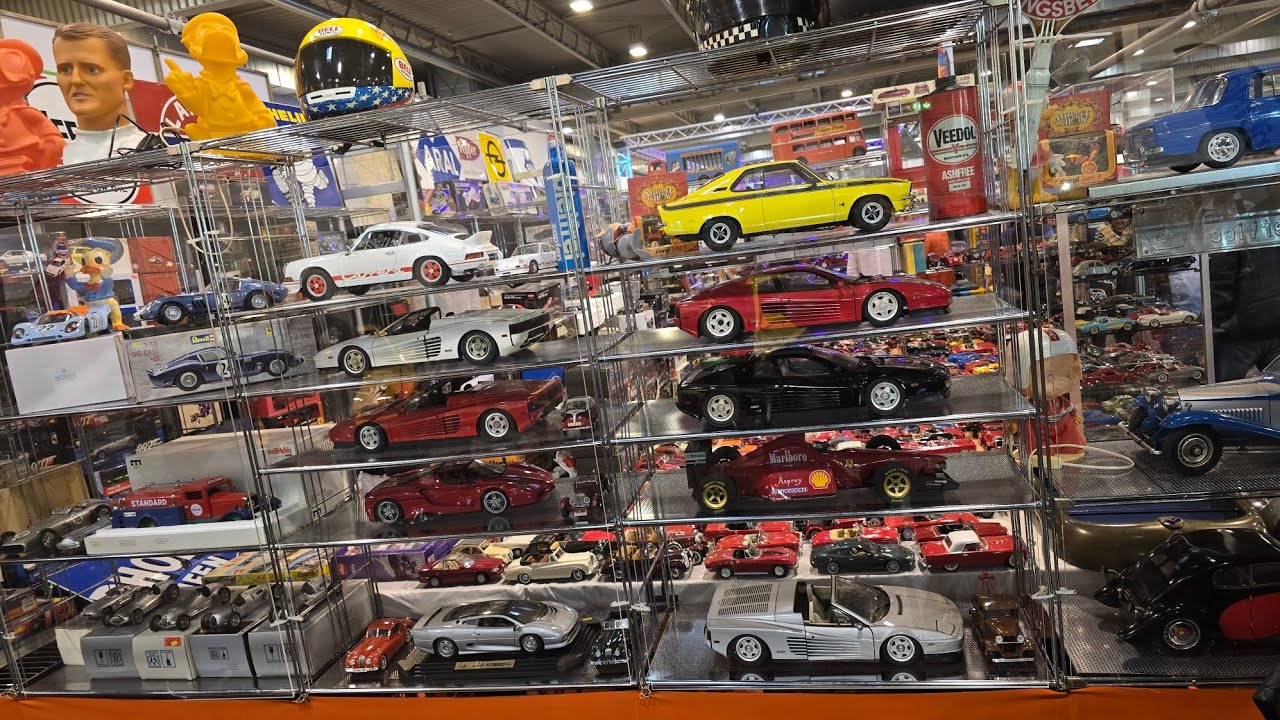 Let's search for Diecast Cars on the Essen Motor Show in Germany!