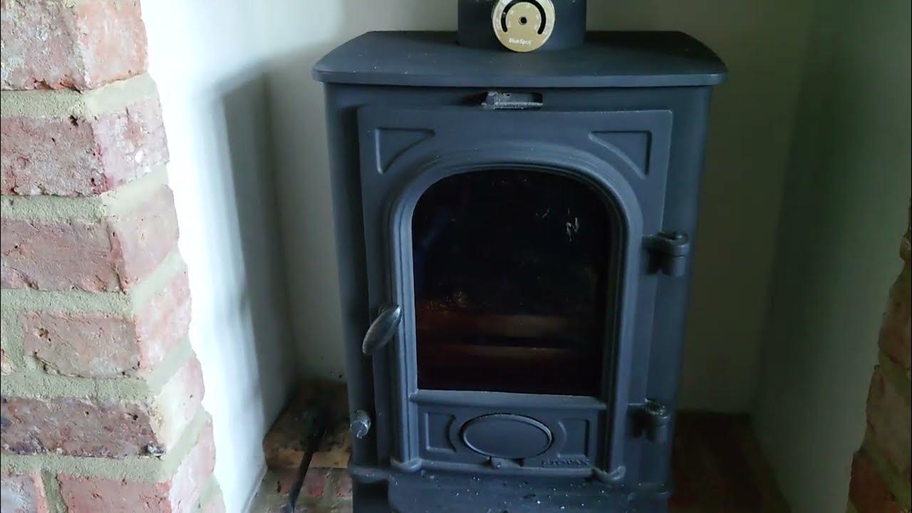 HOW TO GET A BIRD OUT OF MY WOOD BURNER. YouTube