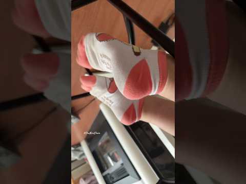 Under Desk Feet ASMR 👣🎧 #foot #sockstyle #socks #asmr #feet #footsies #office #funkysocks