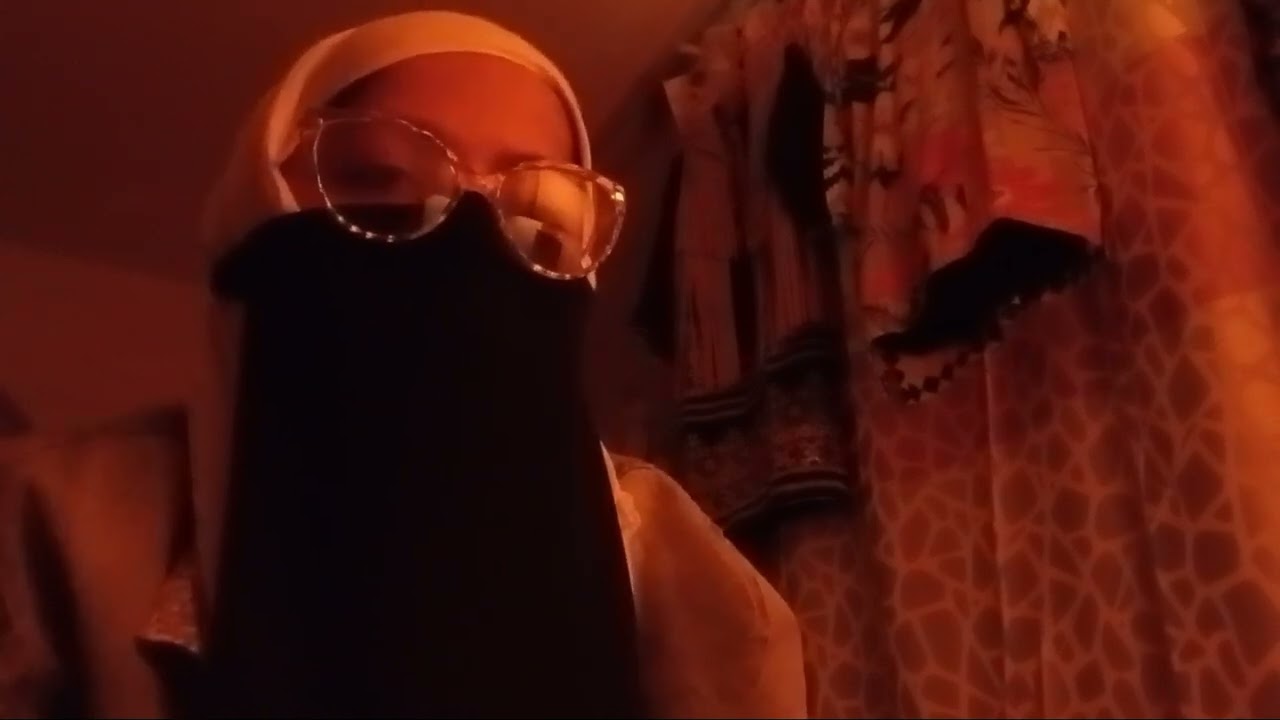 What is a Muslim and who is Prophet Muhammad s.a.w.s? 