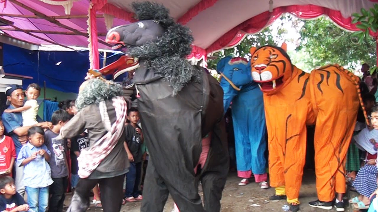 PERTARUNGAN CEPOT ( PRAHARA) II BUROK ANGLING BUANA