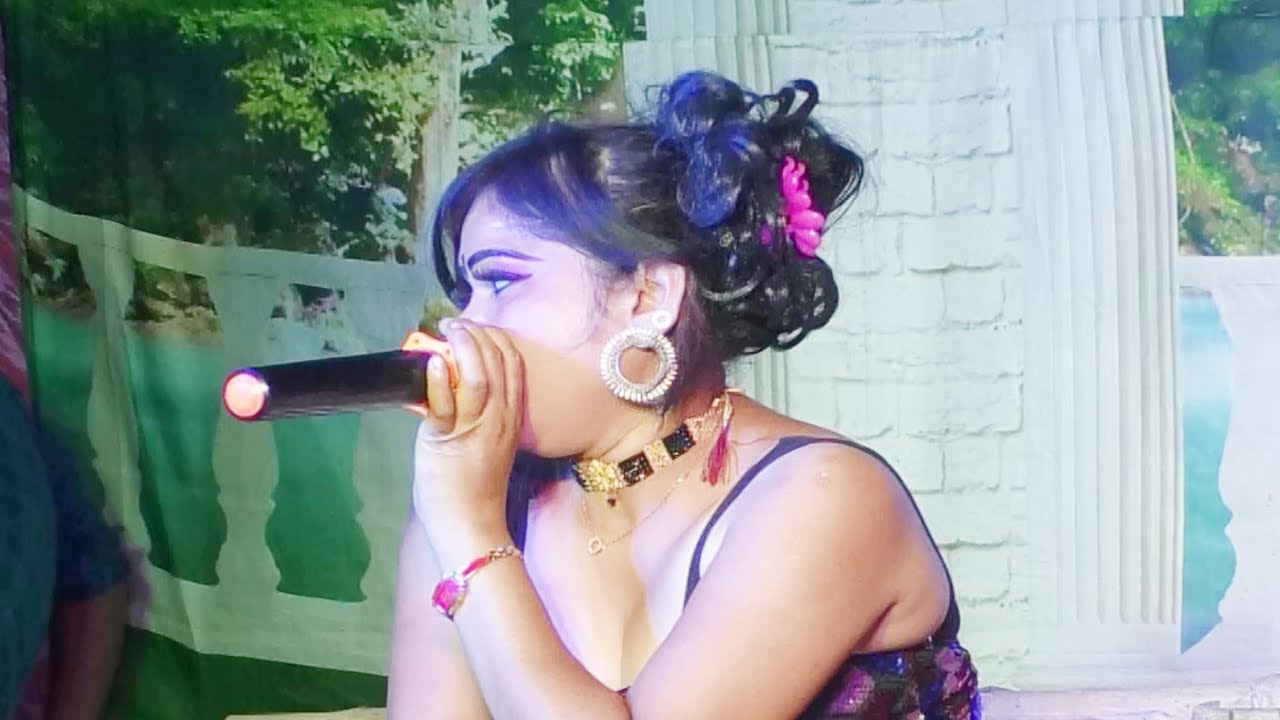 Lovely Opera Miss Rakha || Amar Mon Moina Pancharas AL VIDEO - YouTube