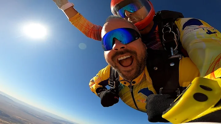 Craig Wallace - Tandem Skydive in Las Vegas at Sky...