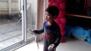 Enzo boxing