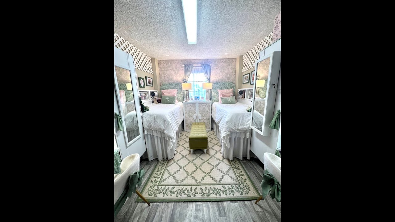 Beautiful Dorm Room TRANSFORMATION Crosby Dorm - Ole Miss Decor Tour and HOW TO ****