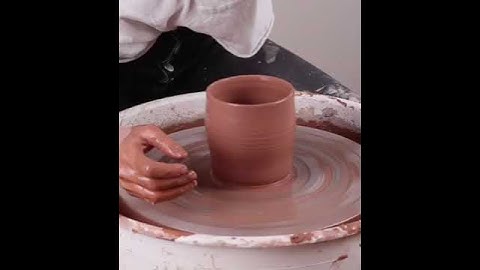 Garrity tools #ceramics #pottery  #potteryvideo #ceramics  painting #pottery wheel #4khandy